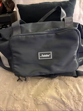 NWOT The Foldie Black Duffel Bag with Front Pocket-Great bag!!!